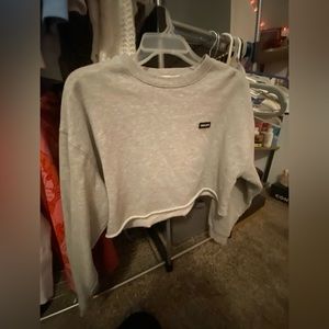 kendall and kylie grey cropped crewneck